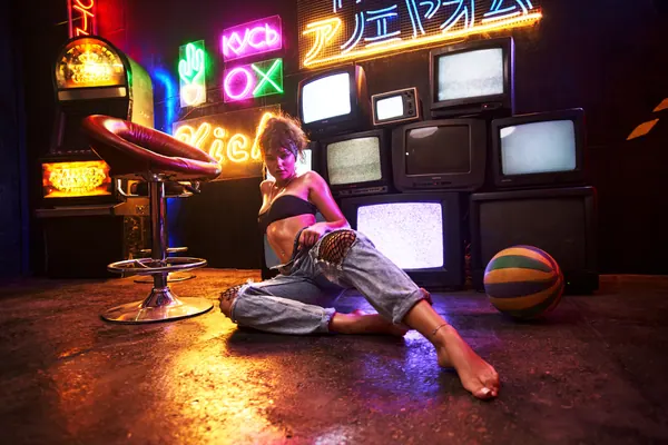 Neon light — кадр 12 з портфоліо Олександра Кравчука